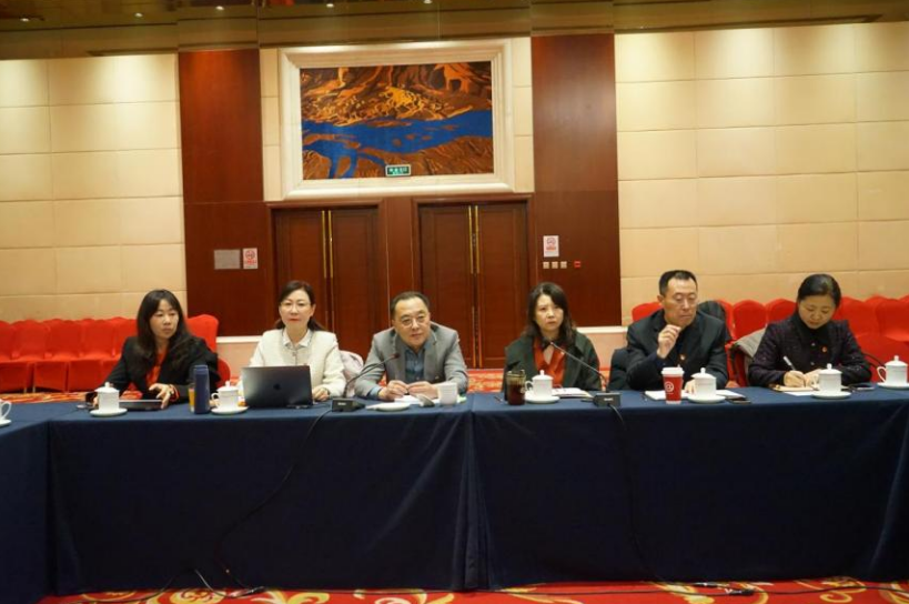 座谈会3.jpg