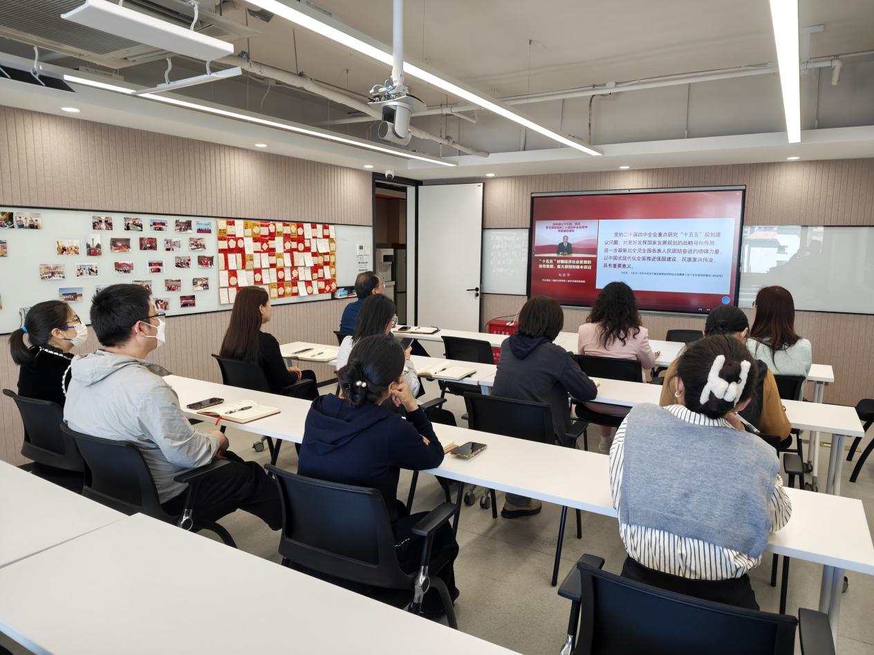 党员学习2.jpg